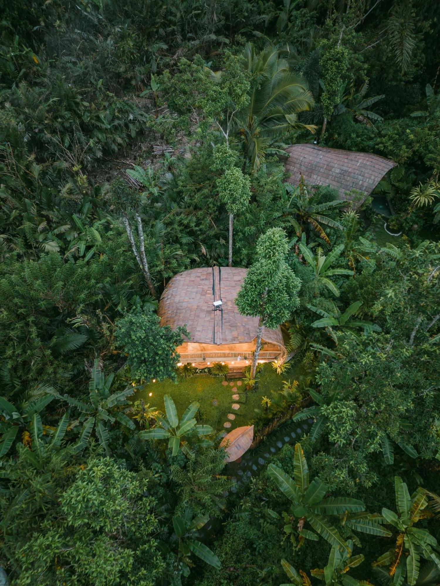 Alamvaya Bali Bamboo House Villa Sidemen  Exteriör bild