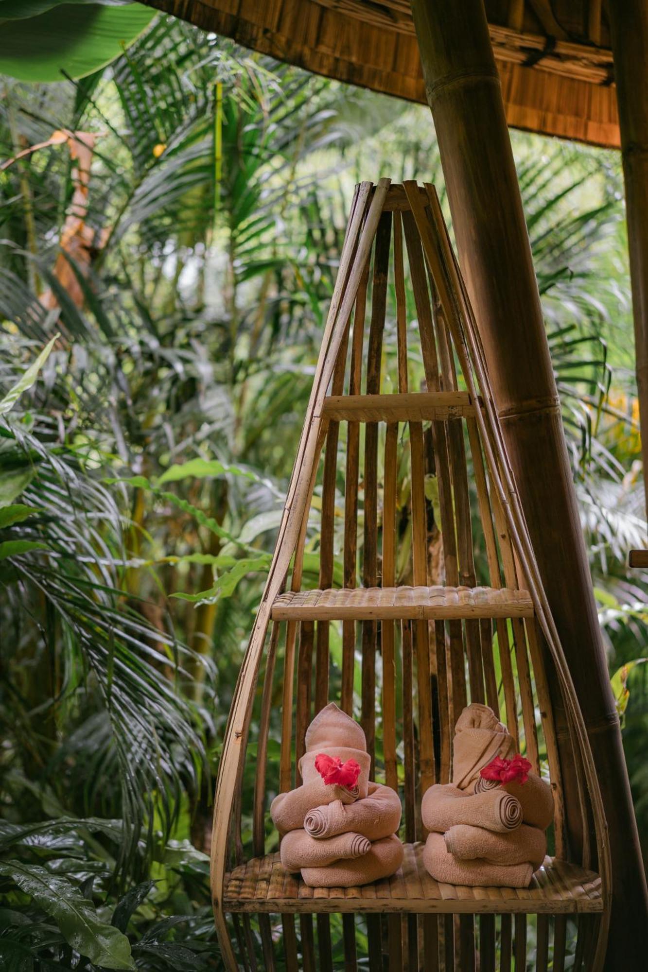 Alamvaya Bali Bamboo House Villa Sidemen  Exteriör bild