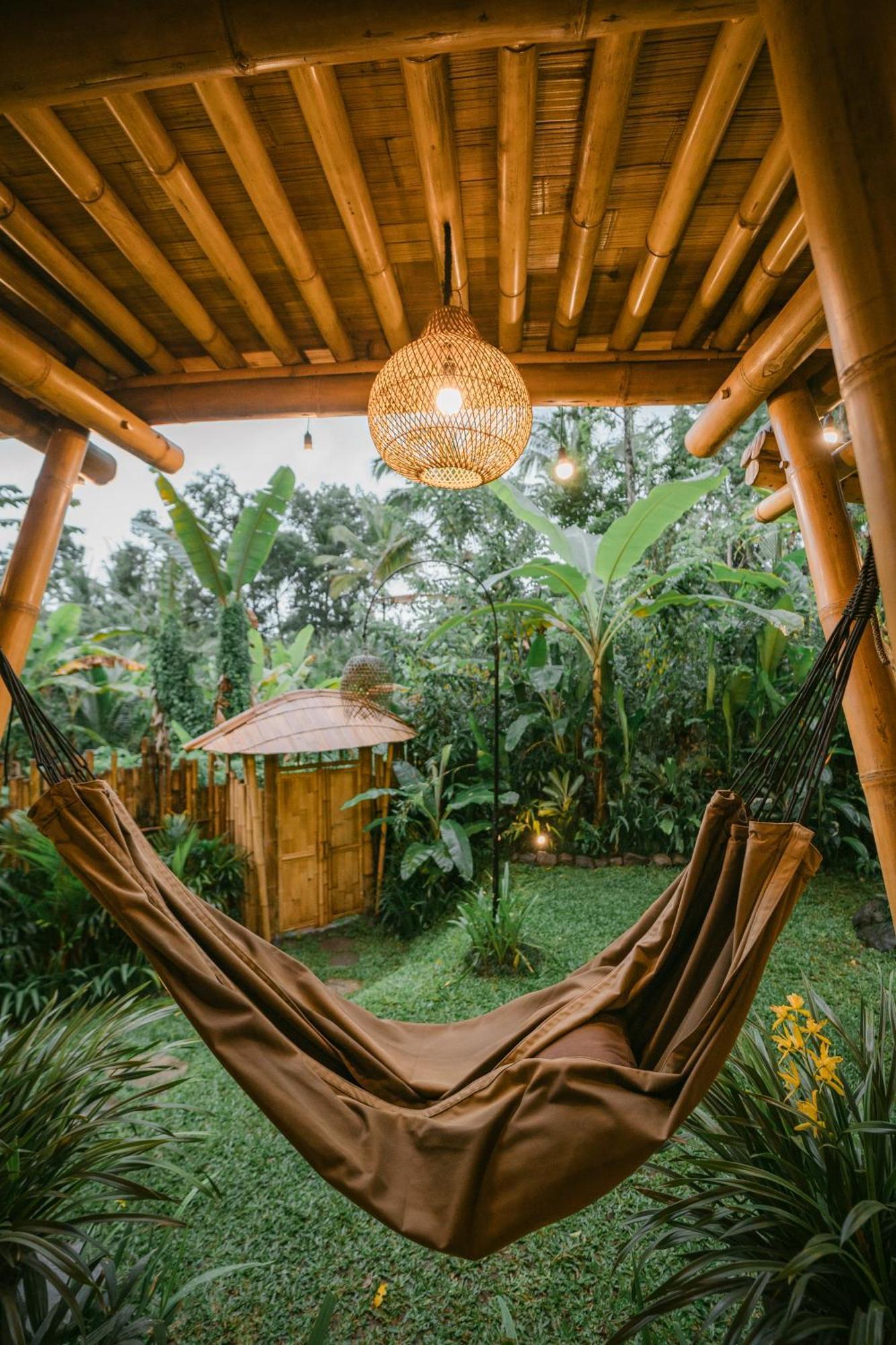 Alamvaya Bali Bamboo House Villa Sidemen  Exteriör bild